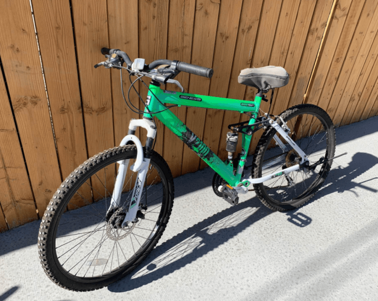 v2100 mountain bike