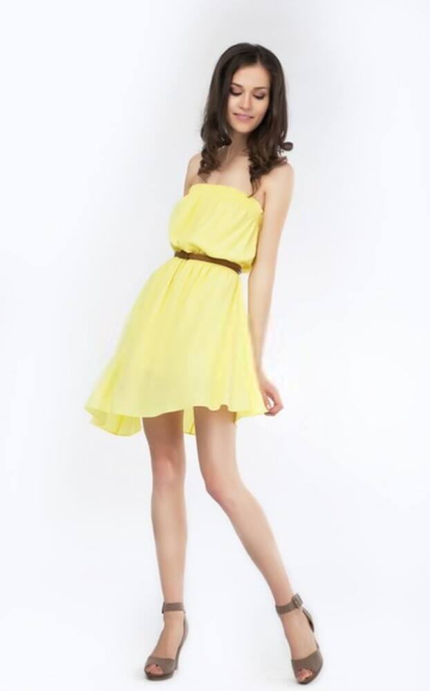 Yellow Dress & Shoes: What Color Of Shoes To Wear With? - Hood MWR