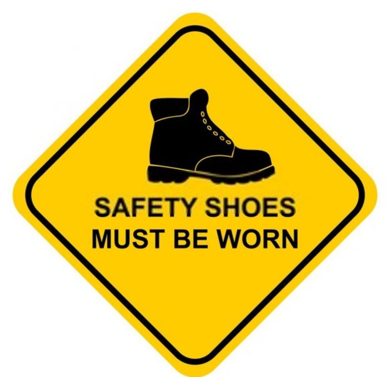 7-reasons-why-you-should-wear-steel-toe-work-boots-hood-mwr