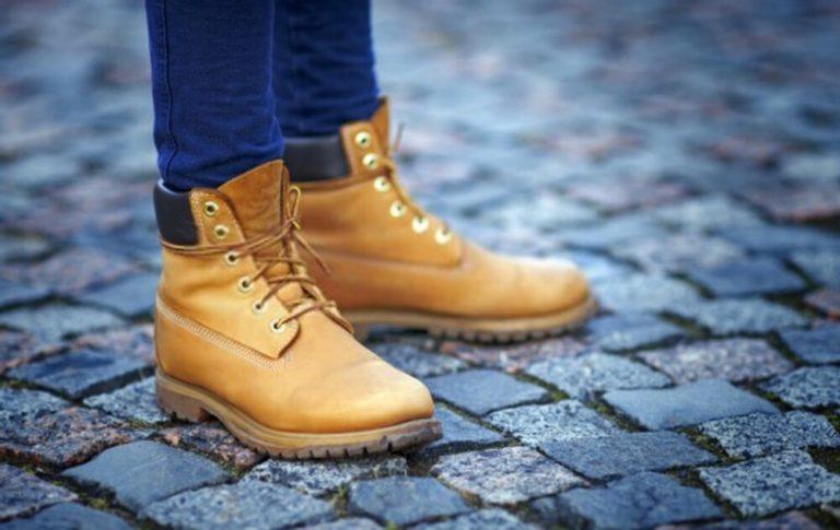 9-hacks-to-remove-bad-odors-from-work-boots-hood-mwr