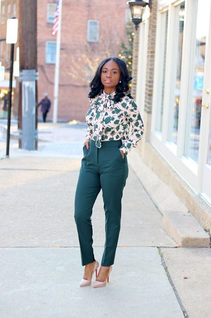 29 Stylish Outfit Ideas To Wear With Green Pants 2023 - Hood MWR
