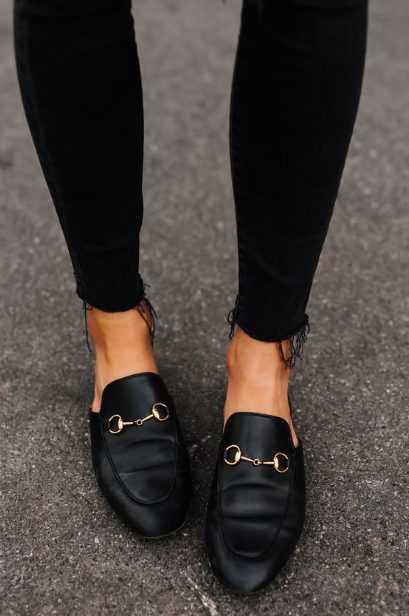 What Shoes To Wear With Black Jeans: 15 Outfit Ideas 2022 - Hood MWR