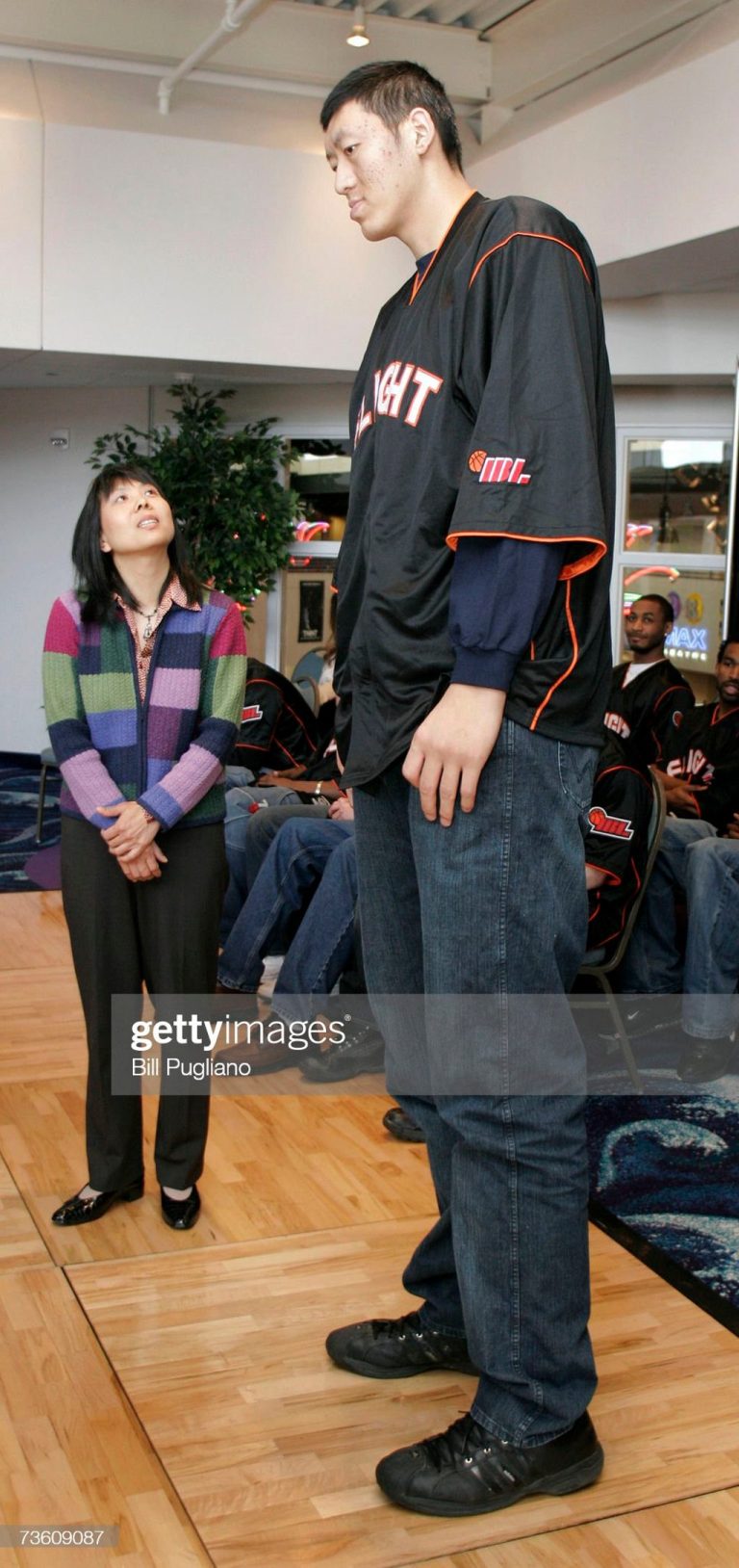 Sun MingMing Height: The Tallest Basketball Player In Peony Country ...