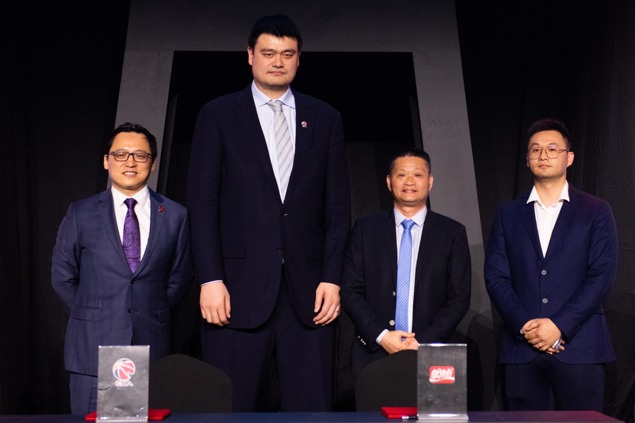 Yao Ming Height: How Tall Is The Chinese Professional Basketball Player ...