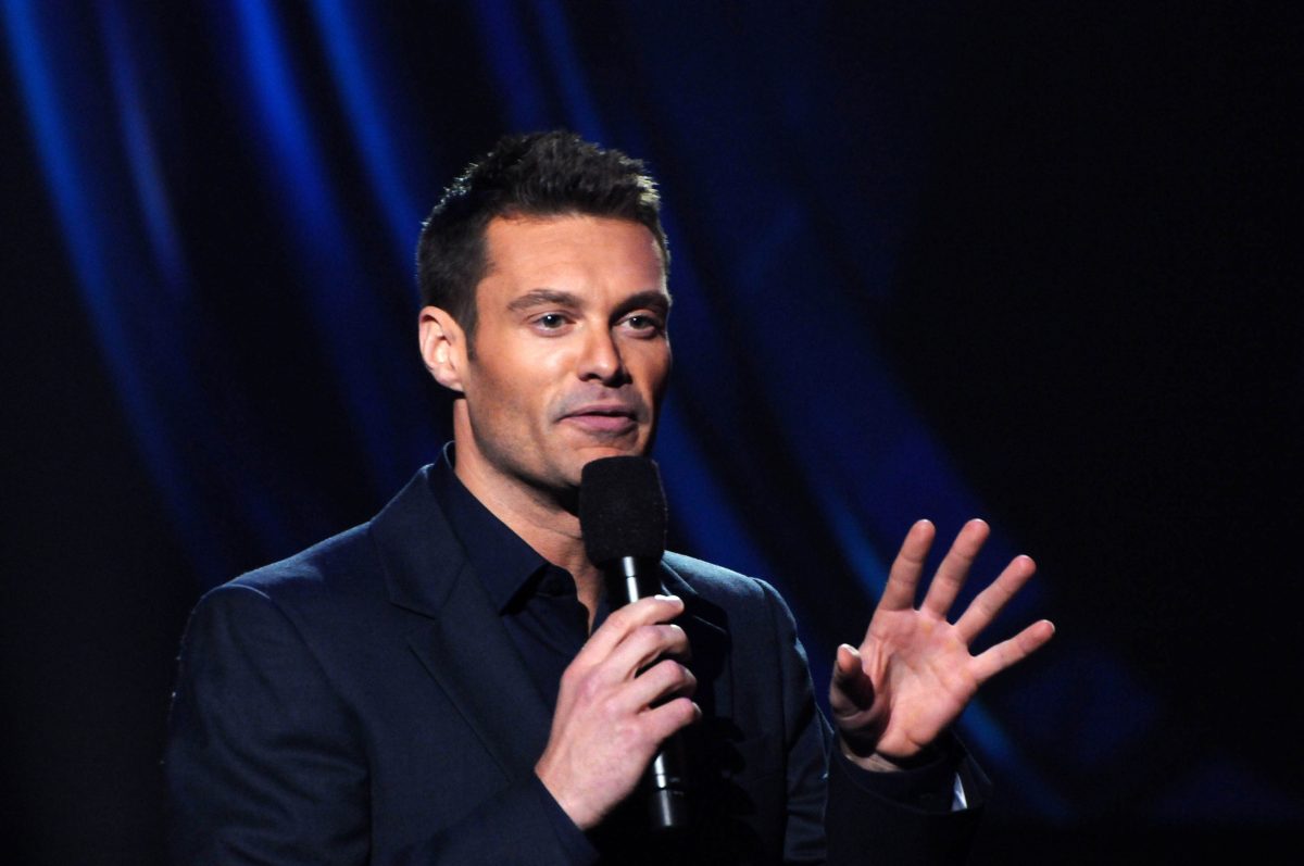 Ryan Seacrest Height: How Tall is The American Media Personality and ...