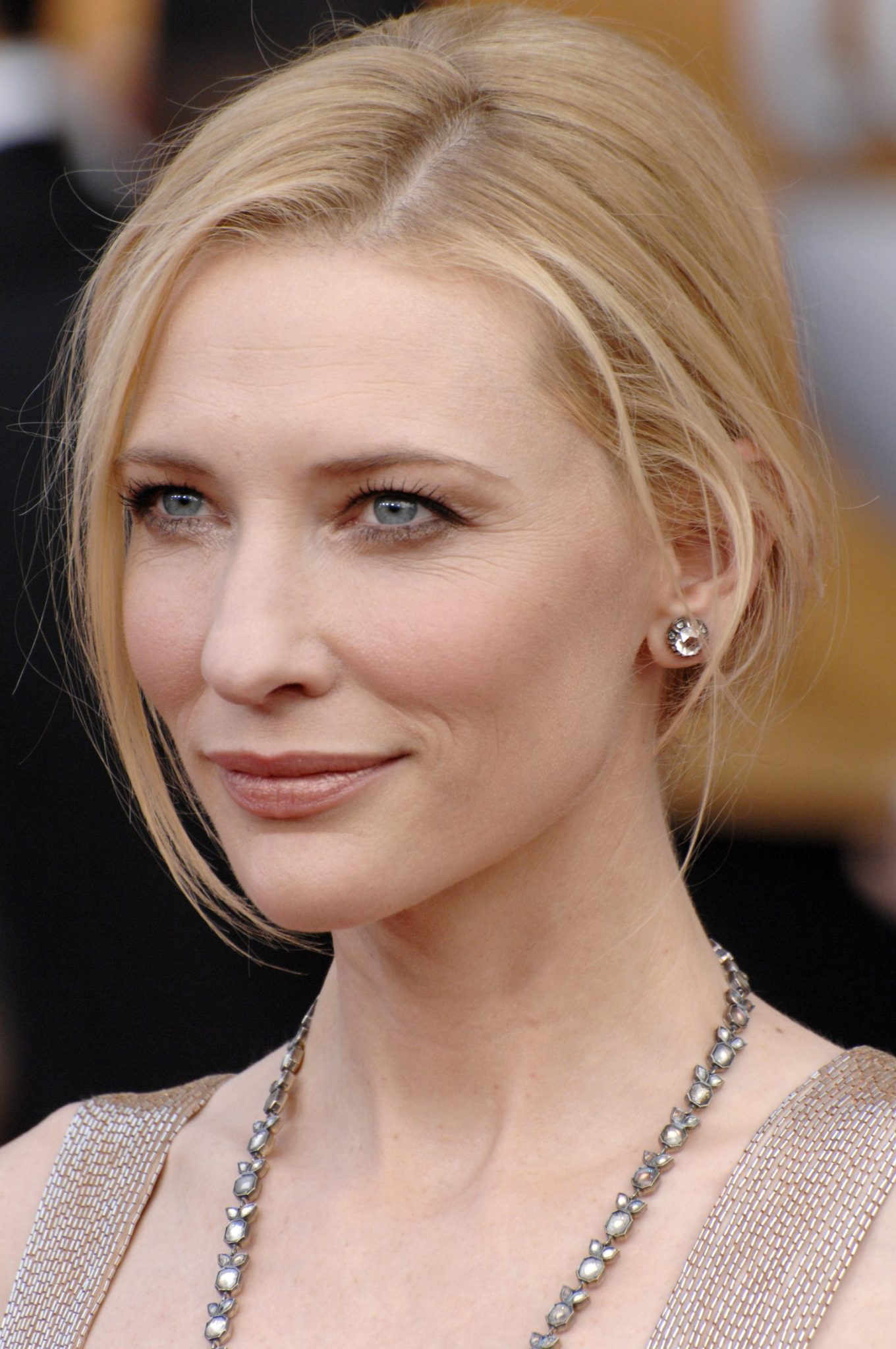 50-most-iconic-blonde-actresses-in-hollywood-golden-celebrities-hood-mwr