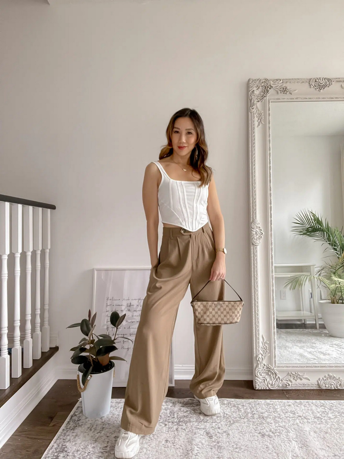 Wide Leg Pants Outfit Ideas How to Style Successfully