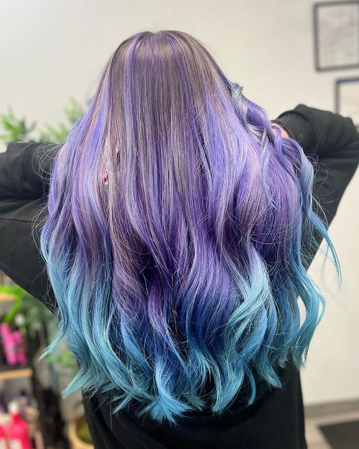 30 Mesmerizing Galaxy Hair Color Ideas That Will Leave You Starry Eyed Hood Mwr 6360