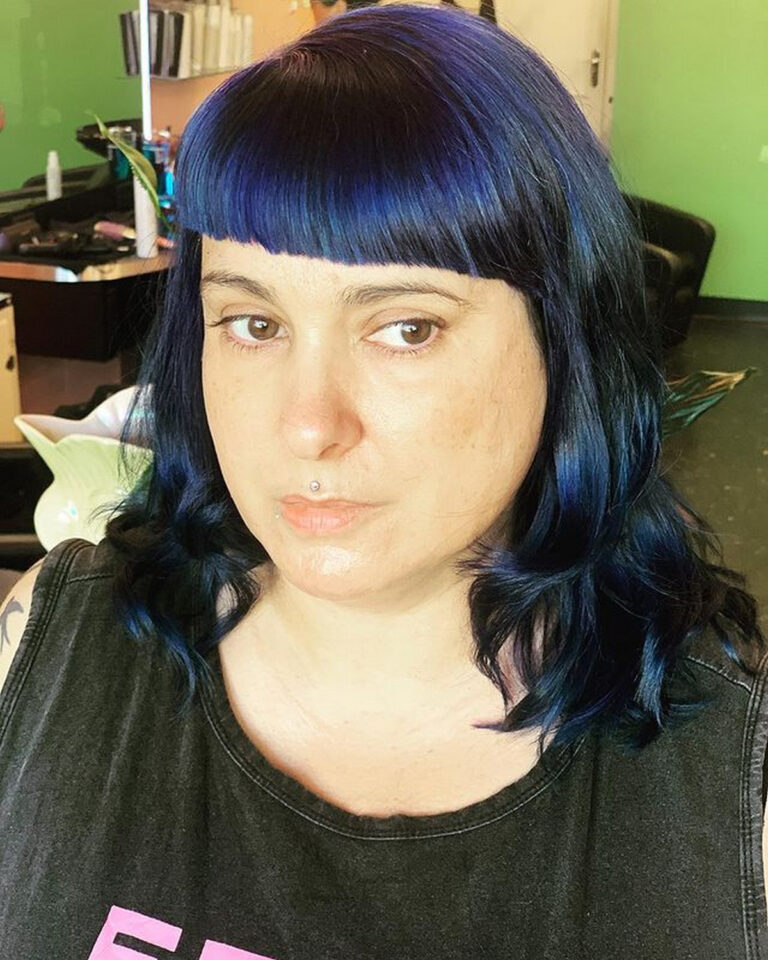 35 Perfect Blue Black Hair Color Ideas For A Bold Look Hood Mwr 5425