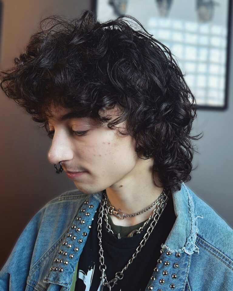 42 Modern Men's Curly Mullet Hairstyles in 2023 - Hood MWR