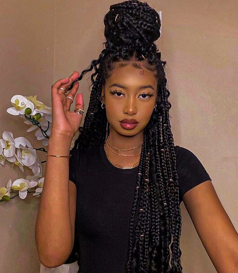 52 Gorgeous Goddess Braids: Box Braids with Curly Strands - Hood MWR