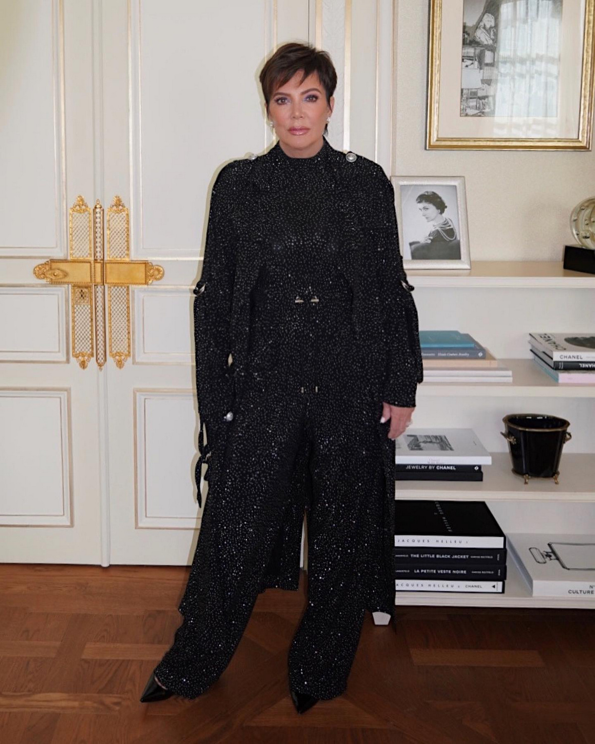 35 Kris Jenner Hairstyles, Haircuts & Colors - Hood MWR