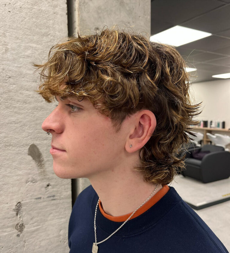 42 Modern Men's Curly Mullet Hairstyles in 2023 Hood MWR