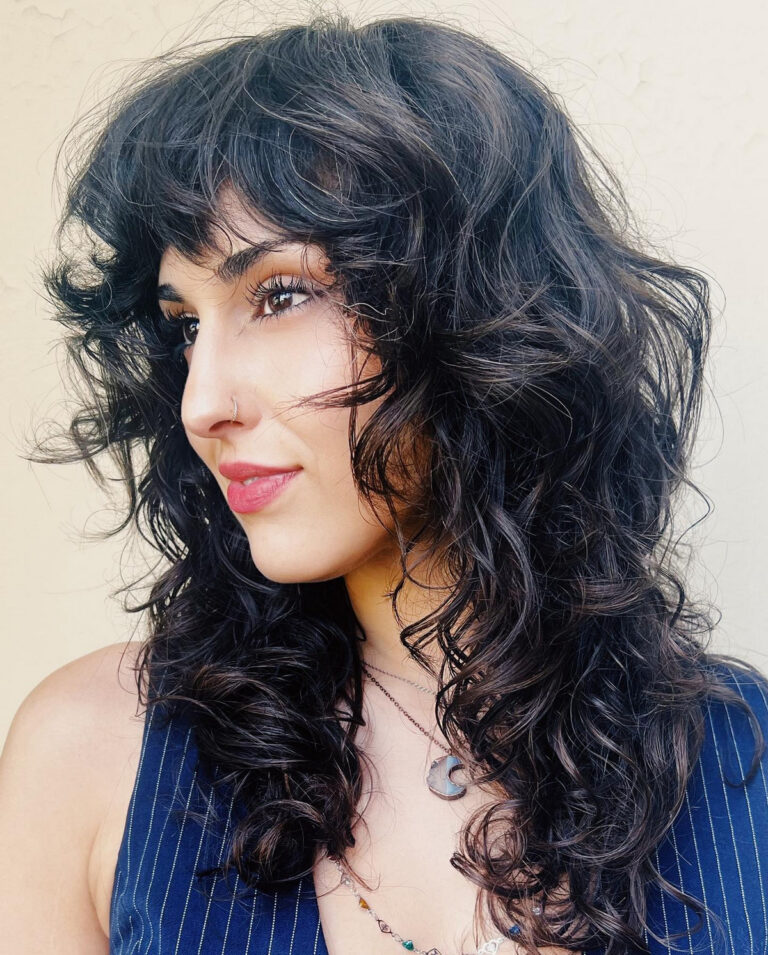 35 Gorgeous Wolf Cut Curly Hair For Women to Try in 2023 - Hood MWR