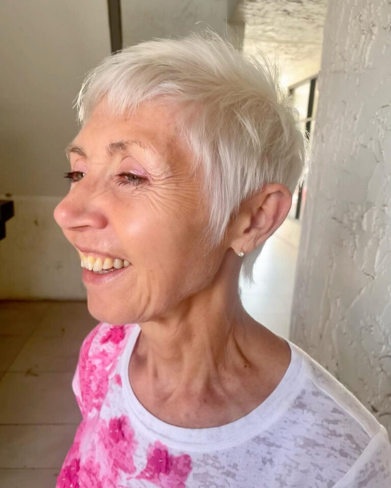 60 Captivating Pixie Haircuts For Older Women in 2023 - Hood MWR