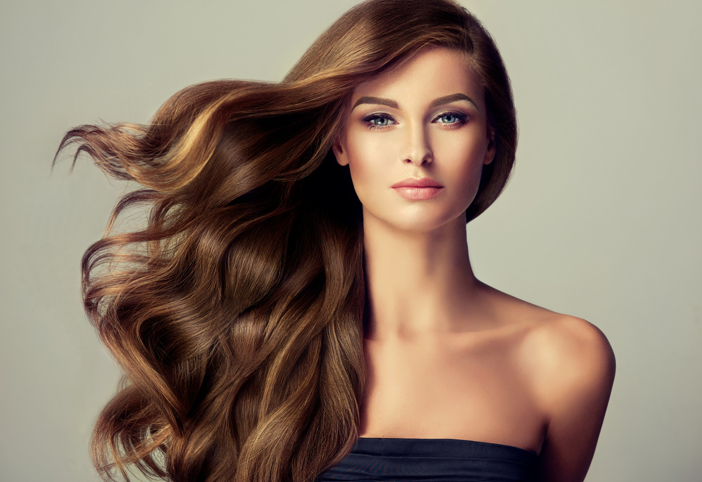 Women s hair. Шикарные волосы. Девушка с шикарными волосами. Женщина с красивыми волосами.