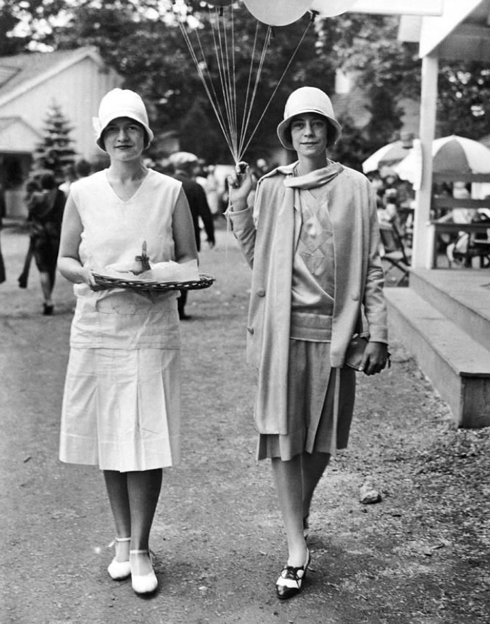 20s Fashion Trends: Step Back in Time and Explore its Iconic Styles ...